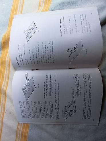 nike jakna type 1: Katalog iz 1976 godine na 35 strana, cena 1000 din — 2