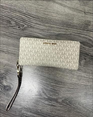 dudlin novcanici: Michael Kors original novčanik. Korišćen je i ponegde zaprljan na onom — 7