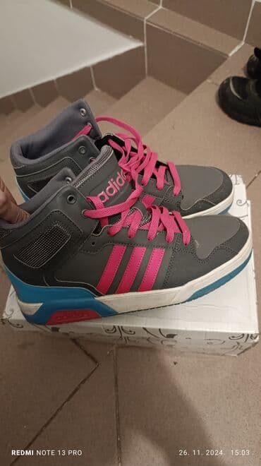 obuća niš podzemni prolaz: Adidas, 40, bоја - Šareno — 4