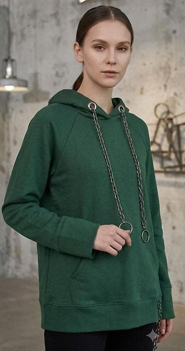 duks beogradski sindikat: Zelena dukserica s kapuljačom, urbanog dizajna sa metalnim lancem i — 1