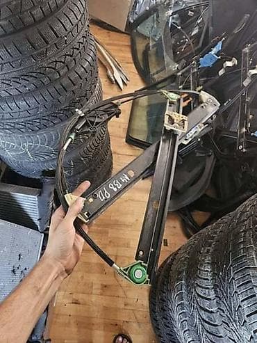 auto otpad audi mladenovac: PODIZACI STAKLA ZA AUDI A4 | Podizaci Stakla Audi A4 B8 — 3