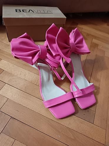 bele ugg cizme: Elegantne ženske cipele na štiklu – set različitih modela - Model 1 — 5