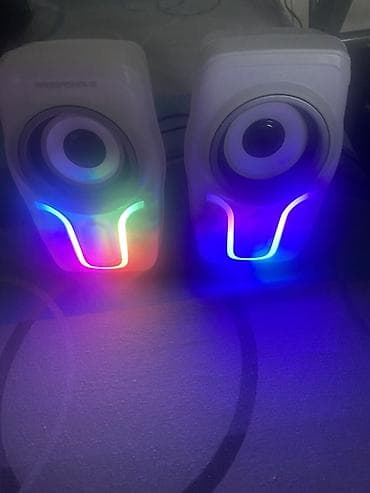 ove: **RGB stereo zvučnici za računar** Kompaktan set desktop zvučnika u — 4