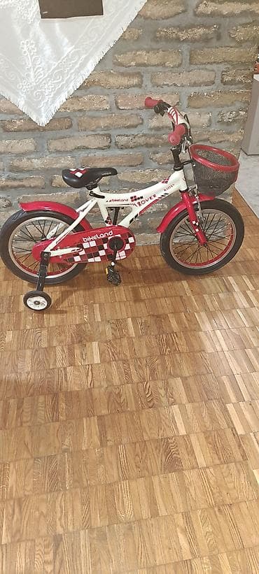 Prodajem dečiji bicikl Rover 16 inča, idealan za uzrast od oko 4 do 7 — 7