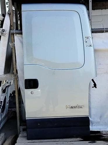 ZADNJA DESNA VRATA | Zadnja desna vrata Renault Master 3 Boja siva na lalafo.rs ZADNJA DESNA VRATA | Zadnja desna vrata Renault Master 3 Boja siva