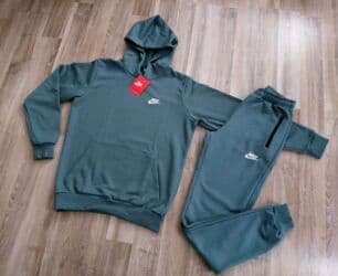 Britches and shorths: 11. Termo Vel m, l, xl, 2xl Cena 4000 din Na donjem delu imaju — 2