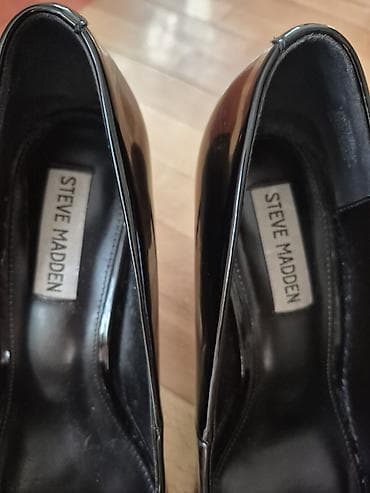 kožna jakna s: Steve Madden ženske salonke – klasične crne lakovane štikle - Model — 2