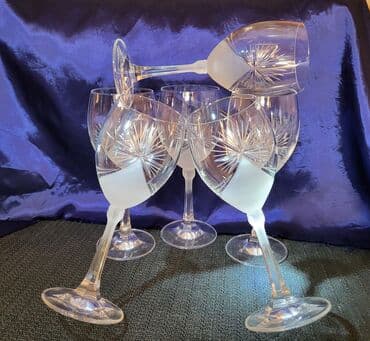 swarovski case za vino cena: Case bohemija 1950g+ kristal,rucna gravura,matirani deo za vino. Case — 1