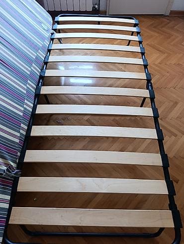 ugaone garniture na p: Preklopni pomoćni ležaj sa letvicama i dušekom - Konstrukcija — 2