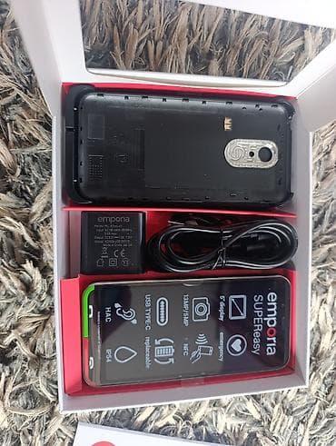wireless rikverc kamera: Telefon je namenjen korisnicima koji žele jednostavan i pregledan — 5