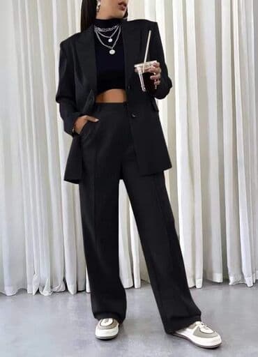 kratki sako i pantalone: Komplet sako I pantalone sa postavom:3600 din — 3