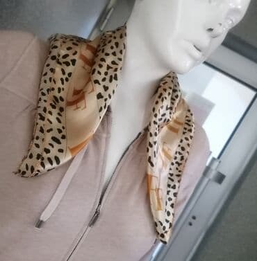 francuske kape zenske: S (56), Novo, Svila — 2