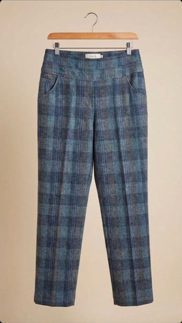 parka s: 🔥2 kom TERMO pantalona 2200 din 
✅L XL 2XL 3XL 4xl 
✅Pamuk elastin 🥰 — 4