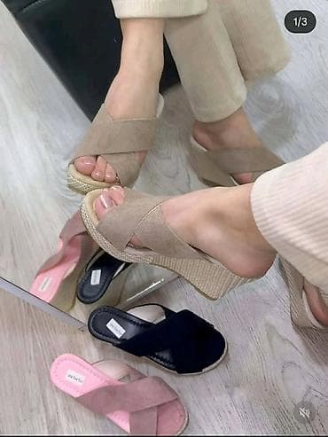 s oliver sandale: Ženska obuća – tri modela 1) Elegantne špic salonke/mule L.Day - — 3