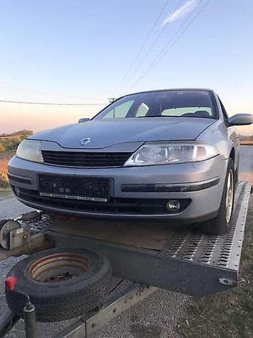 lazni alarm za auto: RENAULT LAGUNA 2003. GOD. - KOMPLETAN AUTO U DELOVIMA — 1