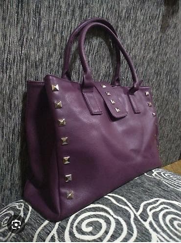 levis majice: Ženska torba – ljubičasta shopper/ tote - Materijal: veštačka koža sa — 1