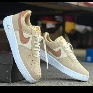 Patike, veličina - 44