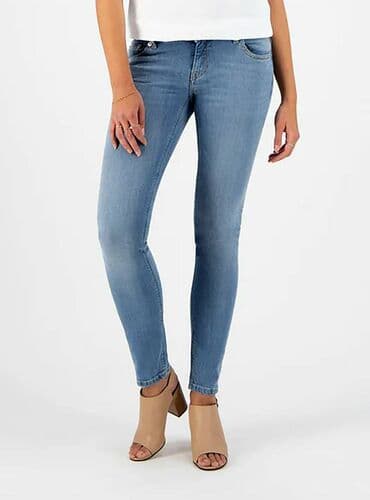 massimo dutti zenska odela: 30, Teksas, Skinny — 17