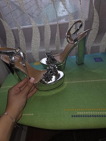womens valentino shoes: Nosene par puta 38 velicina — 4
