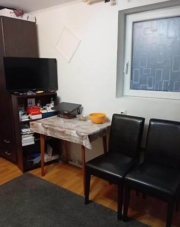 barajevo prodaja kuca: Nameštena garsonjera – kompaktna kuhinja i dnevni prostor - — 4