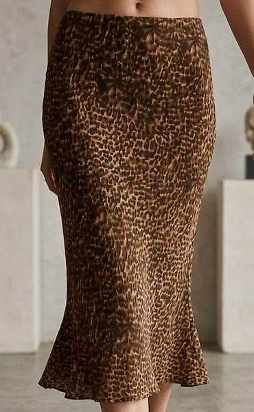 rock fam majice: Suknja sa leopard printom, midi dužina. Kroj prati liniju tela i — 1