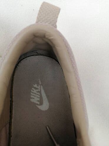 moderne cizme za zimu 2022: Nike, 38.5, color - Beige — 11