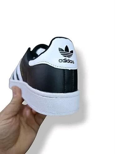men rej: Adidas Superstar / 2026
(41-46)

Cena: 3400 din
US🤍 — 3