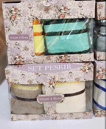 versace peskiri za plazu: Ponovo na stanju
Set peškira u kutiji 
4 Komada 
Cena 1.850 din💚
G⚜️ — 3