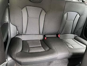 isparivac za plin: SEDIŠTA ZA AUDI A1 — 2