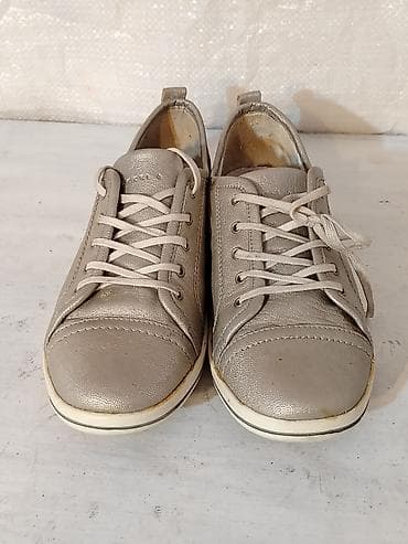 nine west salonke: Zenske patike Lasocki broj 39-500 dinara Veoma dobro stanje Broj 39 — 2