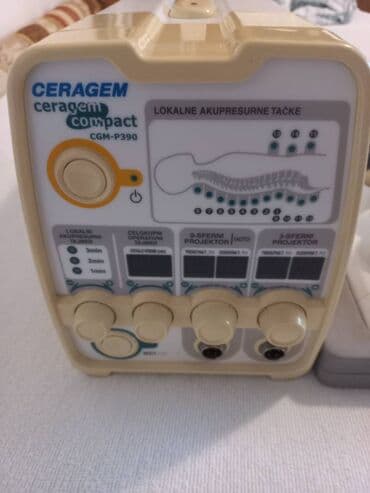 Medicinska oprema: Ceragem compact cgm-p390 termalni akupresurni masažni uređaj