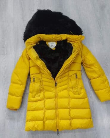 pelerina s krznom: Jakna 3800din postavljena krznenom postavom
S m l xl xxl — 3