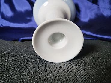 the rock visina: Svecnjak nov,vintaz porcelanski. Visina. 18,5cm. Stopa. 11cm — 7