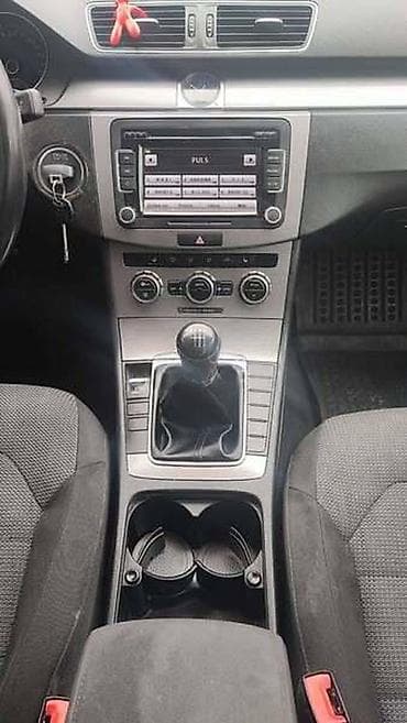 navigacija za auto cena: INSTRUMENTA TABLA ZA VOLKSWAGEN PASSAT B7 | Instrument tabla za VW — 3