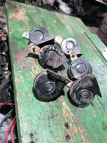 auto delovi pirot: Sirena multipla – nabavka novih i polovnih delova za sve tipove vozila — 1