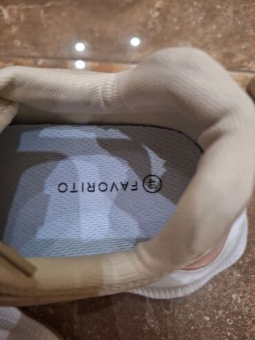 zara jakne zenske sa krznom: Patike, Reserved, veličina - 40 — 9