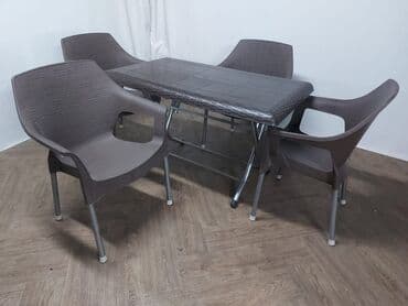 garniture od paleta cena: Nove 
Bastanske garniture
4 stolice i sto (120*70cm)
14000 — 5