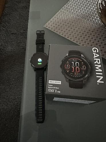 GARMIN fēnix 8 Sapphire, 47 mm – premium multisport GPS sat - Ekran