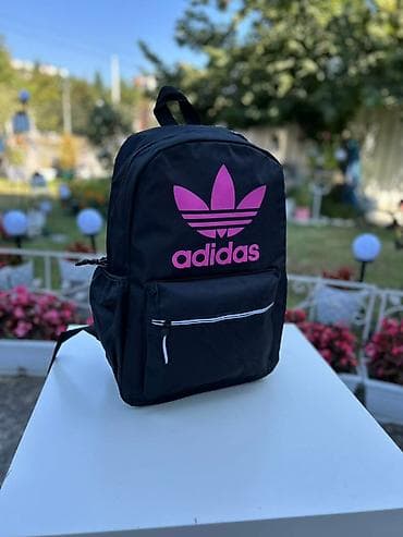 nike tech fleece crni donji deo: Ruksak – sportski, svakodnevni model - Brend dizajn: prednja strana — 3