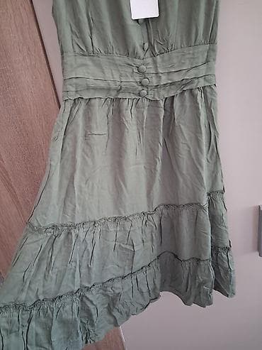 roma m: Haljina Just Woman – maslinasto zelena, veličina L/XL - Dužina: midi — 4