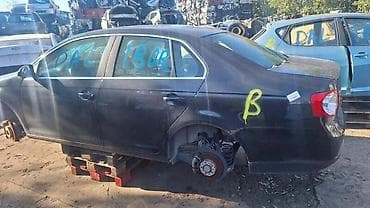 štitnici za vrata automobila: JETTA VRATA ZA VOLKSWAGEN JETTA OD 2003. DO 2009. GOD — 4