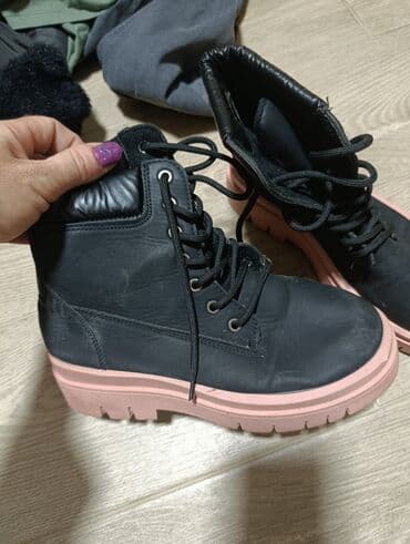 kratke cizme na pertlanje: Čizme, 37 — 4