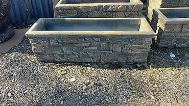 Pravougaone baštenske žardinjere sa imitacijom kamena - Materijal