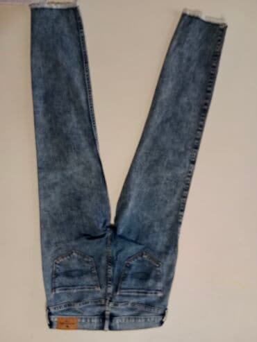 benetton deca: Abercrombie farmerke Veličina 10 realno Slim model imaju elastina — 2