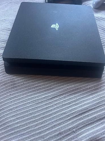 sony 4: PlayStation 4 Slim set – komplet za gaming U paketu: - PS4 Slim — 6