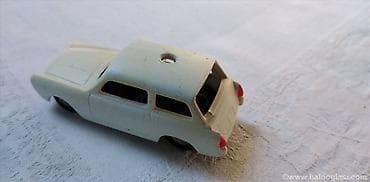 maska: Mehanotehnika Innocenti Austin A 40, 1:43 plastican, fali pr. maska i — 3