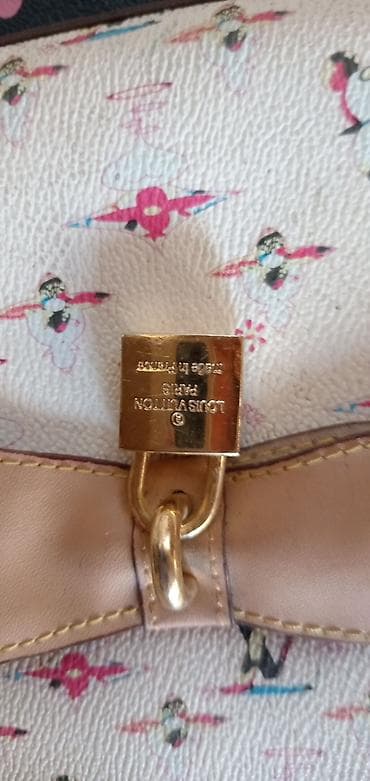 fashion m: LV Ženska torba sa ručkom – bele osnove sa šarenim printom i detaljima — 1