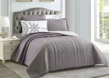 slavski sto i klupe: ✨️Štepani prekrivač-230*240 ✨️Čaršaf-220*230 ✨️Jastučnice štepane-2x5 — 6