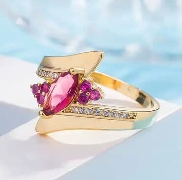 zlatne minđuše: Ženski prsten, Materijal: Zlato — 2