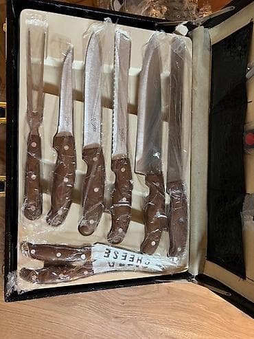 Ostali proizvodi za kuću: Na prodaju 24-delni set u originalnom koferu. Set je nov, neotpakovan — 2